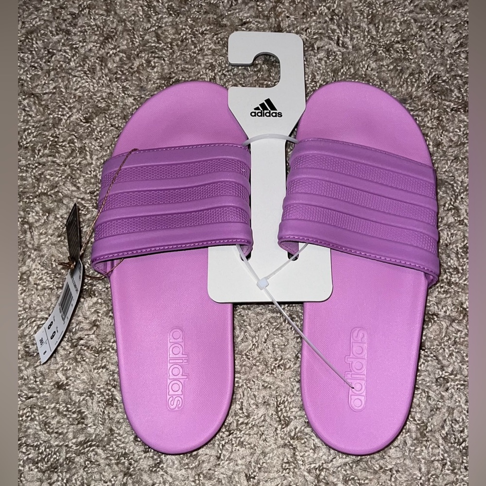 NWT! Adidas Adilette Comfort Slides Sz 9
